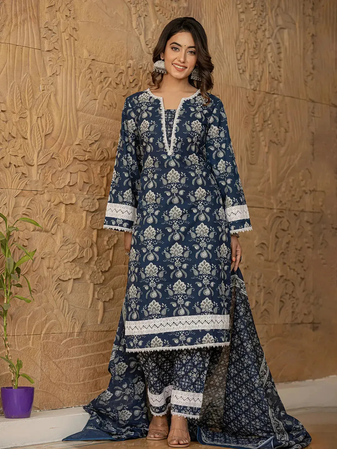 Blue Floral Print Pakistani Style Kurta Trouser And Dupatta Set