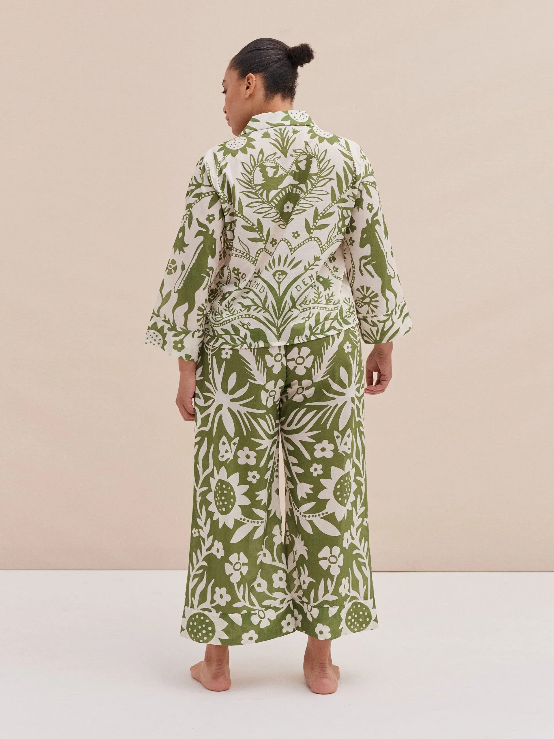 Boxy shirt and wide leg trouser set Fabelei print green and cream