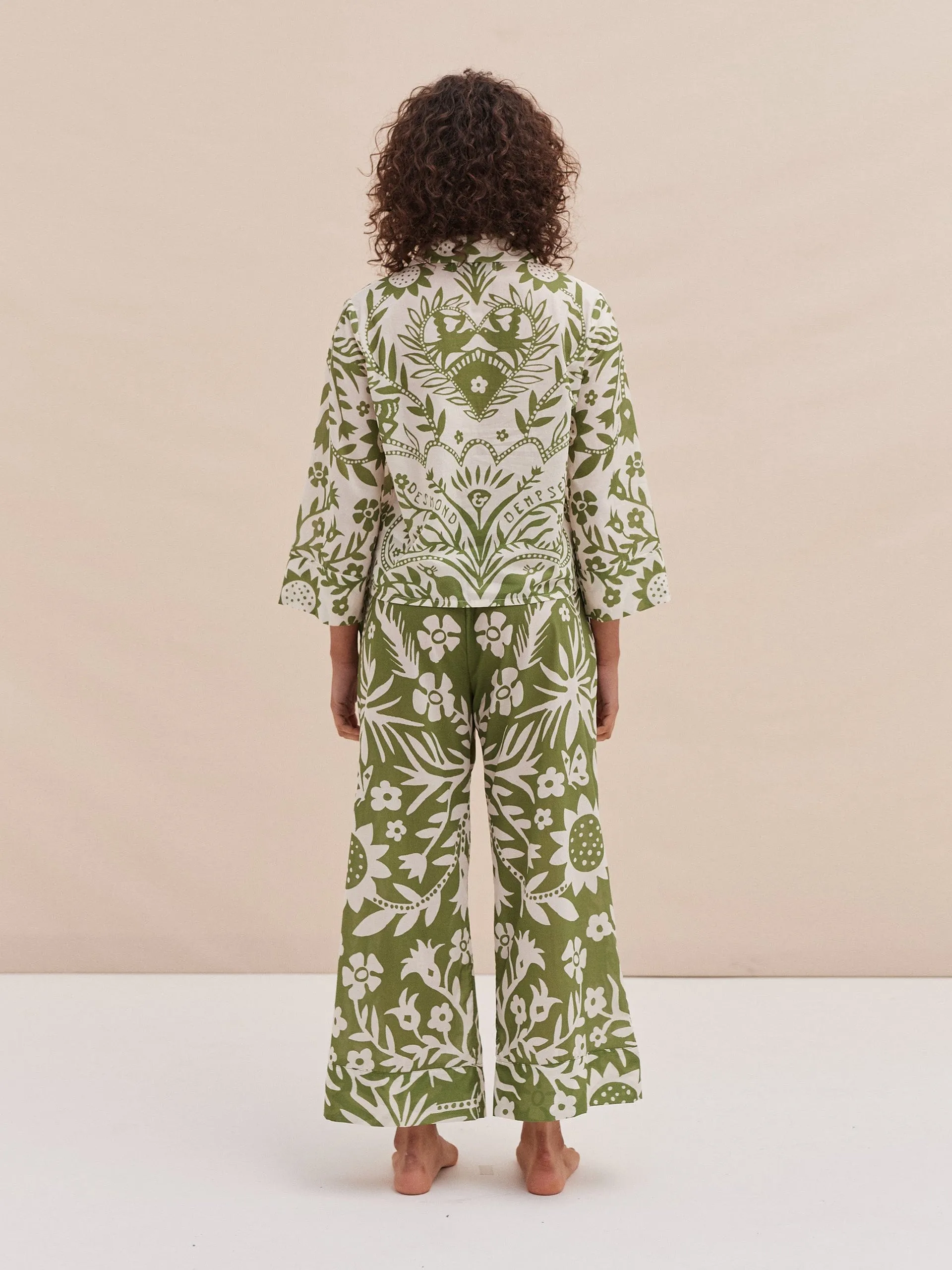 Boxy shirt and wide leg trouser set Fabelei print green and cream