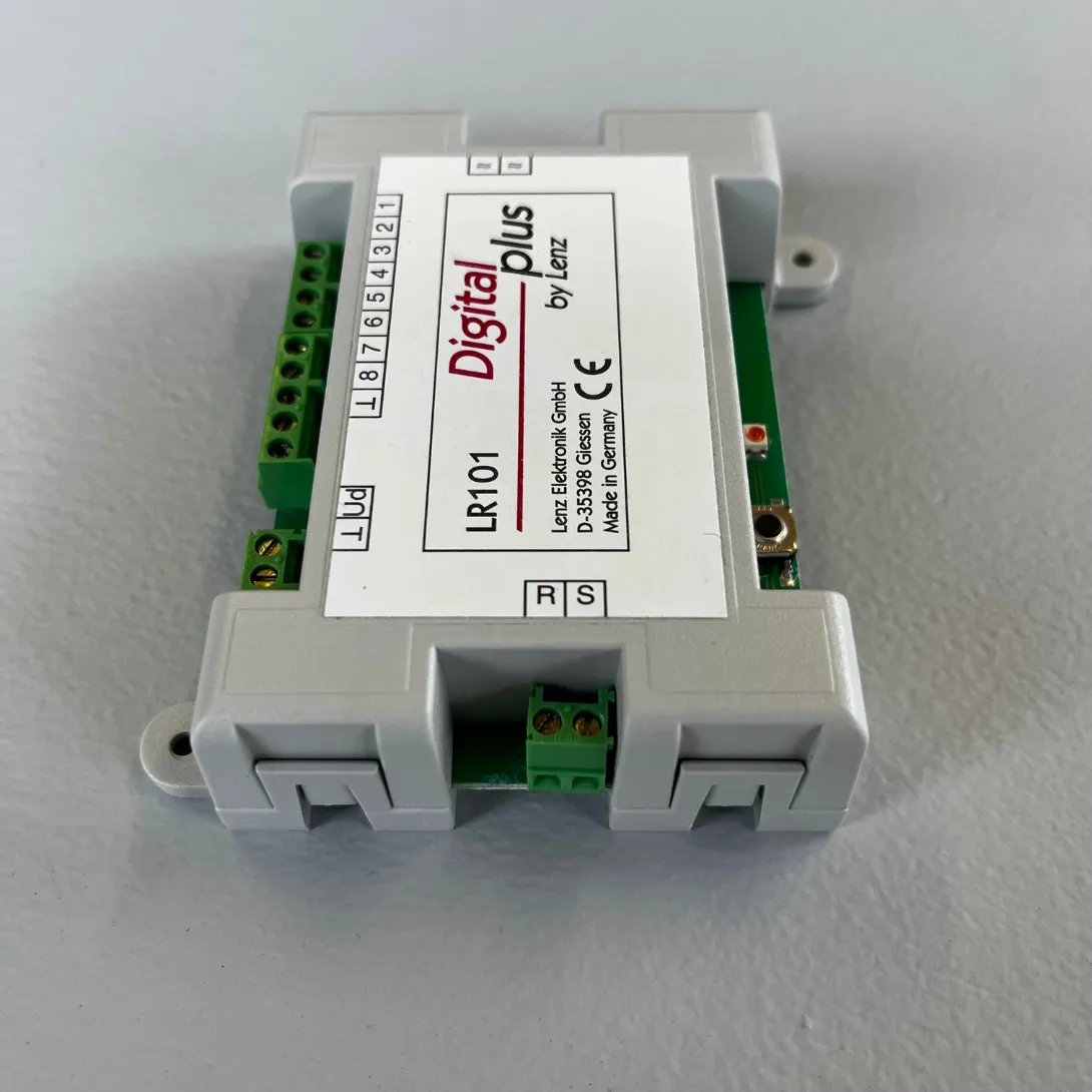 LR101 - Feedback Module with 8 Outlets - DIGITAL PLUS by LENZ