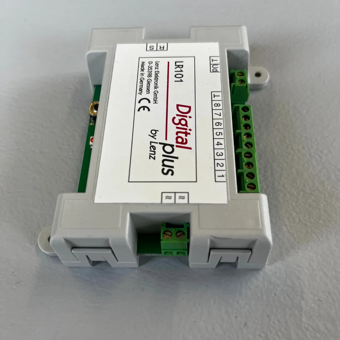 LR101 - Feedback Module with 8 Outlets - DIGITAL PLUS by LENZ