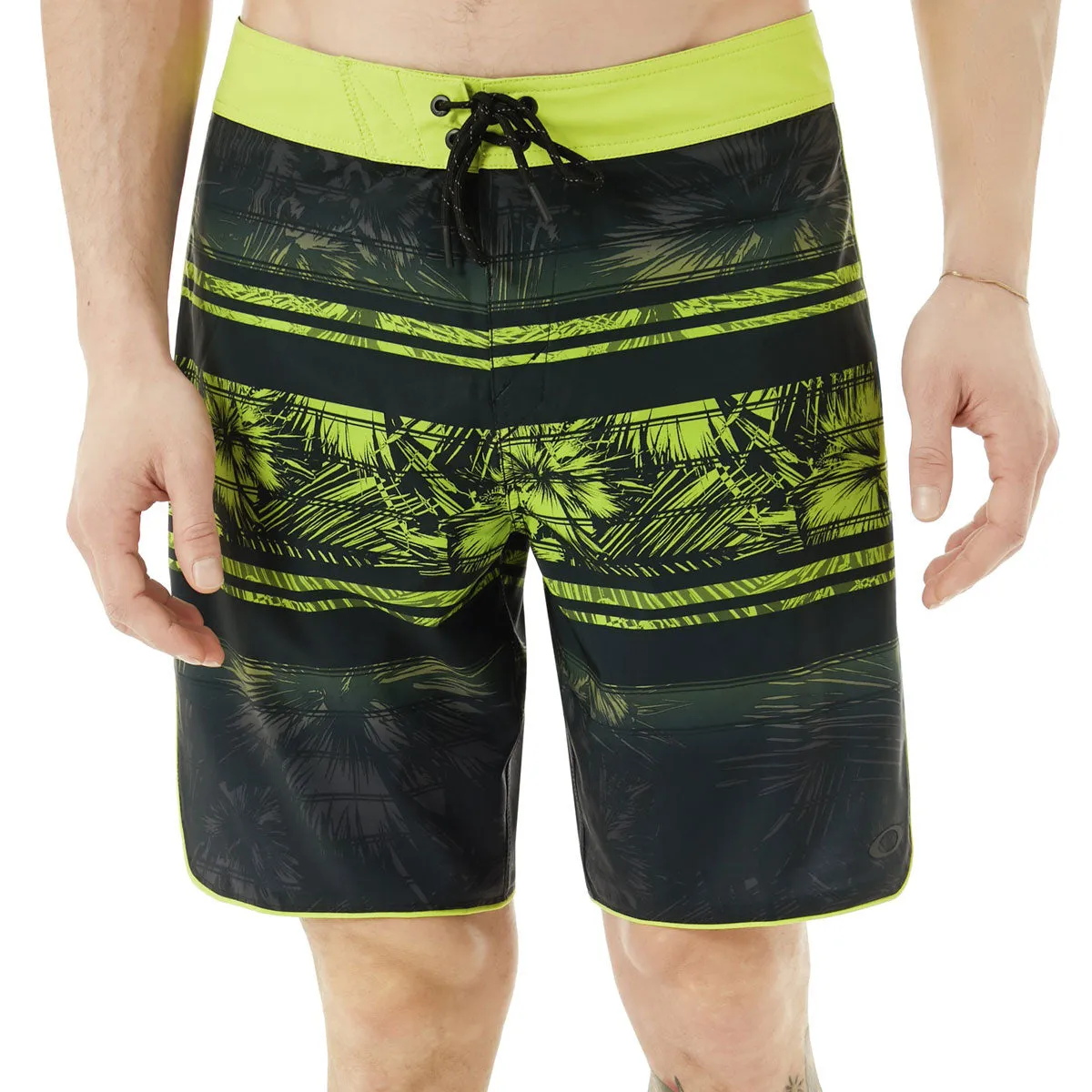 Oakley Men's Temples 19" Swim Board Shorts 2018