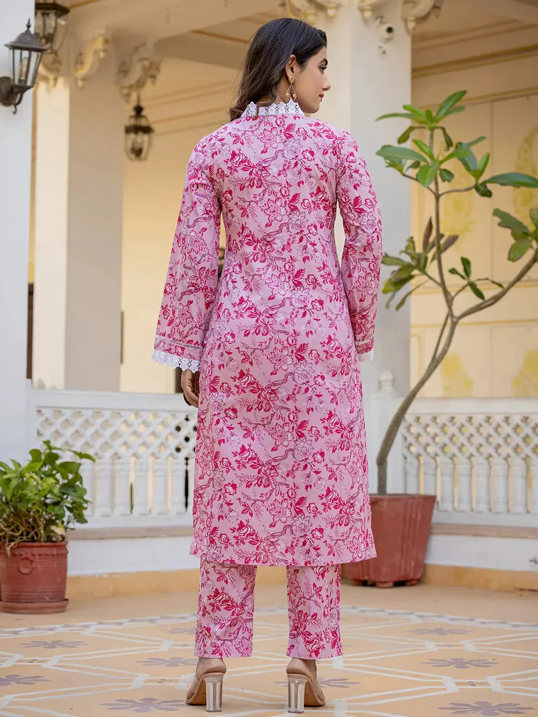 Pink Floral Print Pakistani Style Kurta Trouser And Dupatta Set