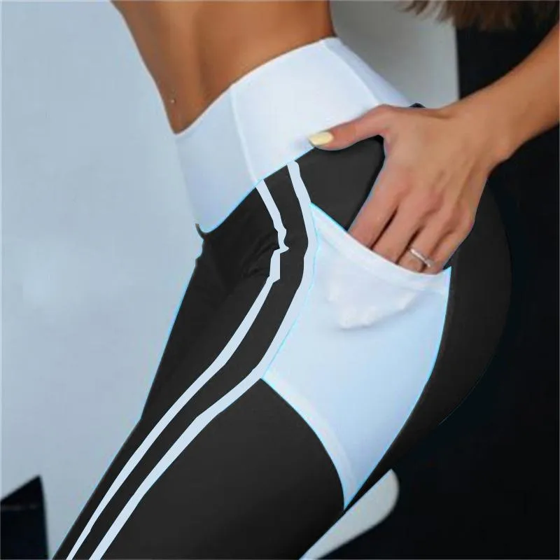 Zoie Heart Pattern Fitness Leggings